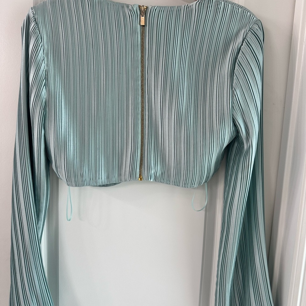 AIIFOS Green Pleated Set - Medium - Picture 5 of 7